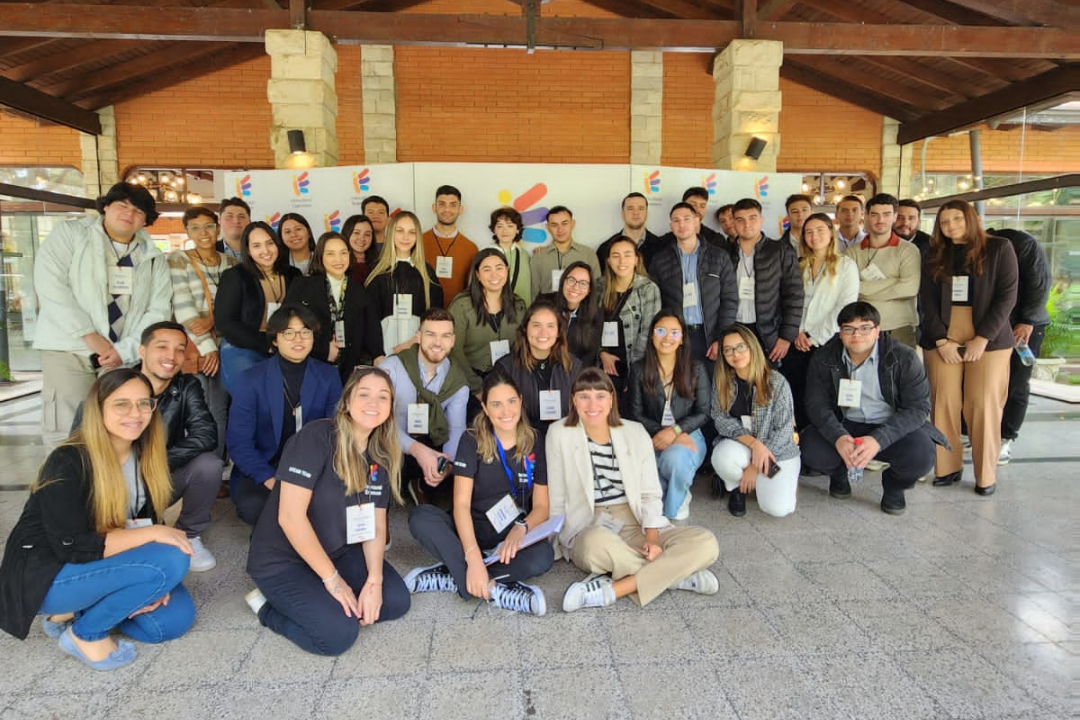 WORK & TRAVEL USA 2023 | FERIA DE TRABAJO PRESENCIAL